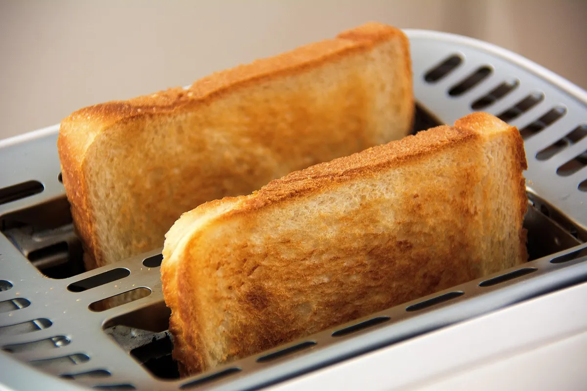 bread, toaster, food, toast, white bread, slices of toast, breakfast, snack, meal, tasty, bread, bread, bread, bread, toaster, toast, toast, toast, toast, toast