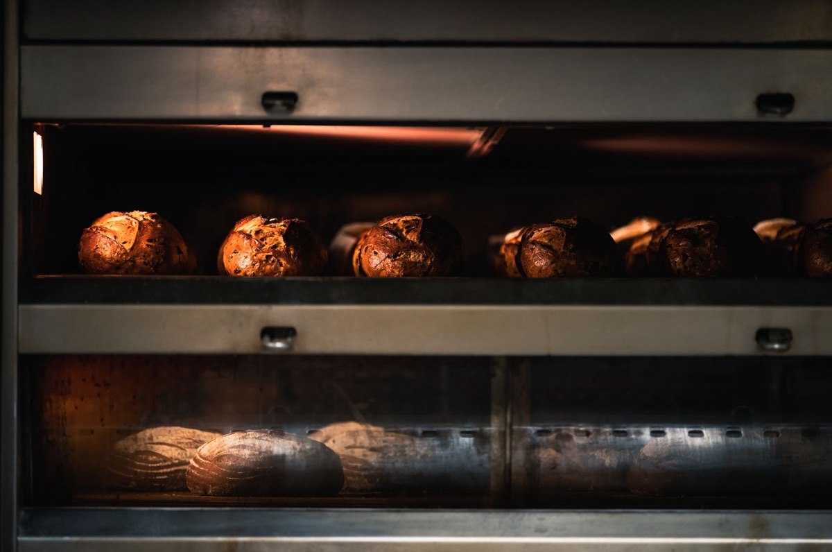 Bread making guide to achieve professional results at home